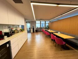 Peninsula Shopping Complex (D6), Office #484092661